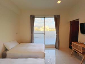 Phòng 2 Giường Đơn Có Sân Hiên (Twin Room with Terrace)