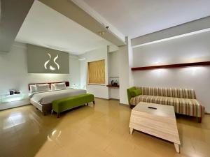 Phòng Hạng Thương Gia Có Giường Cỡ King (Business King Room)