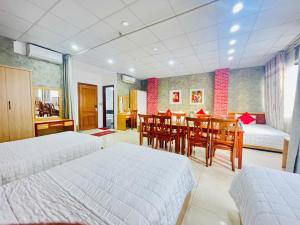 Phòng Gia Đình (Family Room)