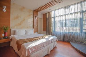 Suite Deluxe giường đôi (Deluxe Double Suite)