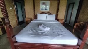 Phòng Giường Đôi Nhìn Ra Vườn (Double Room with Garden View)