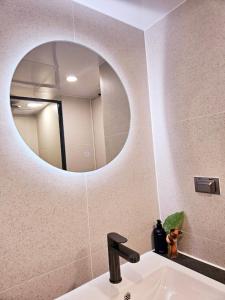 Căn Hộ 2 Phòng Ngủ (Two-Bedroom Apartment)