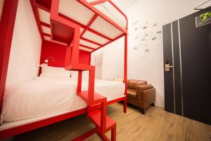Phòng Tiết kiệm Dành cho 4 người (Economy Quad)
