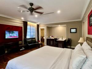 Phòng Suite Hướng phố (Suite City View)