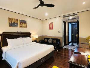 Suite có ban công (Suite with Balcony)