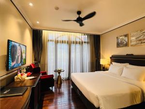 Deluxe hướng thành phố (Deluxe City View)