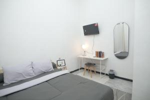 Phòng Giường đôi Deluxe (2 Người lớn + 1 Trẻ em) (Deluxe Double Room (2 Adults + 1 Child))