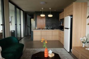 Biệt Thự (Villa)