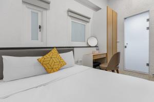 Phòng Tiêu Chuẩn Giường Đôi (Standard Double Room)