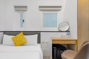 Phòng Tiêu Chuẩn Giường Đôi (Standard Double Room)