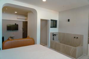 Phòng Tiêu Chuẩn Giường Đôi (Standard Double Room)