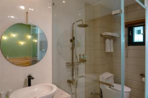 Phòng Tiêu Chuẩn Giường Đôi (Standard Double Room)
