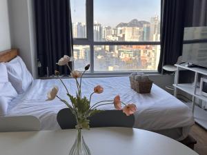 Căn Hộ Áp Mái (Loft)