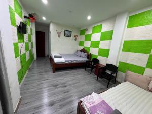 Phòng 4 Người (Quadruple Room)