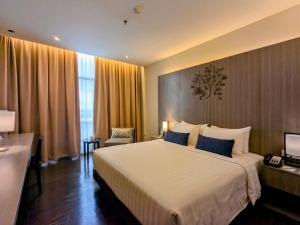 Phòng Đôi Loại Sang (Deluxe Double Room)