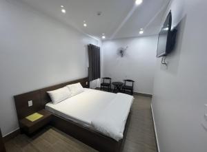 Phòng Giường Đôi Có Phòng Tắm Riêng (Double Room with Private Bathroom)