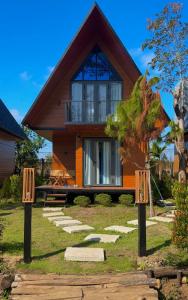 Phòng Giường Đôi Nhìn Ra Hồ Bơi (Double Room with Pool View)