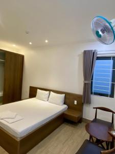 Phòng Giường Đôi Có Phòng Tắm Riêng (Double Room with Private Bathroom)