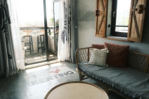 Phòng 2 Giường Đơn Có Cảnh Quan (Twin Room with View)