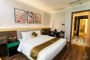 Phòng Tiêu Chuẩn Giường Lớn (Standard King Room)