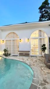 Biệt Thự 2 Phòng Ngủ (Two-Bedroom Villa)