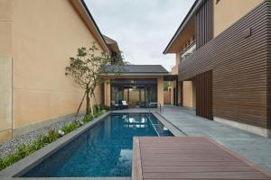 2 Bedroom Villa, Bedroom 1: 1 King, Bedroom 2: 2 Double, Private pool