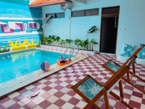 Phòng Giường Đôi Với Phòng Tắm Chung (Double Room with Shared Bathroom)