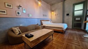 Phòng Tiêu Chuẩn Giường Đôi (Standard Double Room)