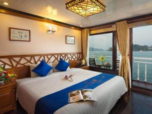 Phòng Deluxe Giường Đôi/2 Giường Đơn Có Ban Công (Deluxe Double or Twin Room with Balcony)