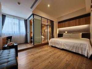 Phòng Tiêu Chuẩn Giường Đôi (Standard Double Room)