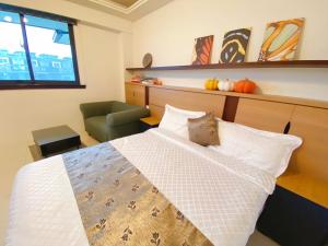Phòng Deluxe Giường Đôi Có Vòi Sen (Deluxe Double Room with Shower)