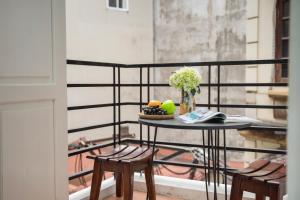 Căn Hộ 1 Phòng Ngủ Có Ban Công (One-Bedroom Apartment with Balcony)