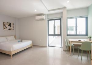 Studio Tiêu Chuẩn (Standard Studio)
