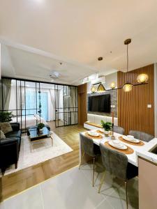 Căn Hộ 2 Phòng Ngủ (Two-Bedroom Apartment)