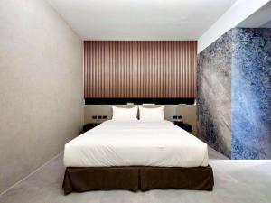 Phòng Có Giường Cỡ Queen Nhìn Ra Biển (Queen Room with Sea View)