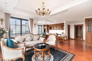 Suite 2 Phòng Ngủ (Two-Bedroom Suite)