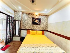 Phòng Tiêu Chuẩn Giường Lớn (Standard King Room)