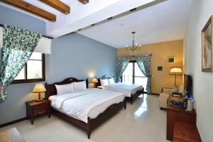 Phòng Có 2 Giường Cỡ Queen (Queen Room with Two Queen Beds)