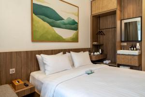 Phòng Đôi Loại Sang (Deluxe Double Room)