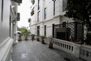One-Bedroom Apartment - Non-Smoking