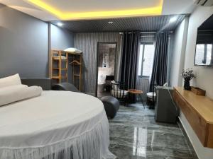 Phòng Giường Đôi Có Phòng Tắm Riêng (Double Room with Private Bathroom)