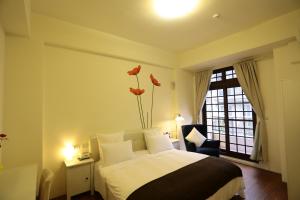 Phòng Deluxe Giường Đôi Có Bồn Tắm (Deluxe Double Room with Bath)