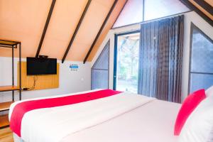 Phòng Đôi Loại Sang (Deluxe Double Room)