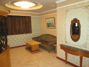 Suite Có Giường Cỡ King Và Bồn Tắm Spa (King Suite with Spa Bath)