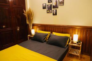 Phòng Đôi Loại Sang (Deluxe Double Room)