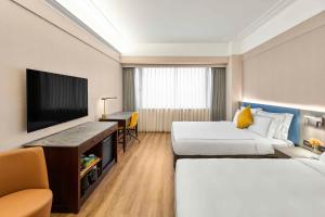 Phòng Đôi Loại Sang (Deluxe Double Room)
