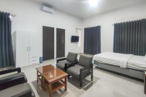 Phòng Đôi Loại Sang (Deluxe Double Room)