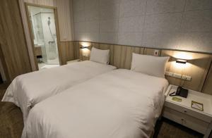 Phòng Tiêu Chuẩn có Hai Giường (Twin Beds Standard Room)