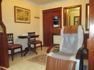 Phòng Tiêu Chuẩn Giường Đôi (Standard Double Room)