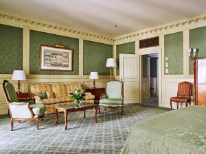 Junior Suite room in Grand Hotel Wien